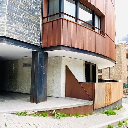 Apartament Mikka Devesa Incles Zewnętrze zdjęcie