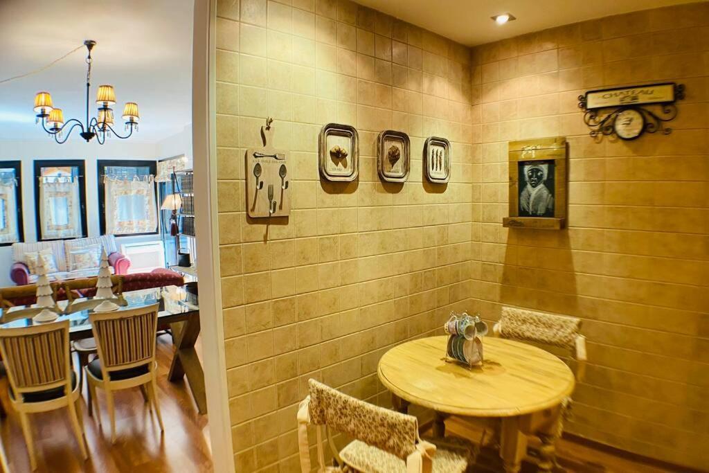 Apartament Mikka Devesa Incles Zewnętrze zdjęcie