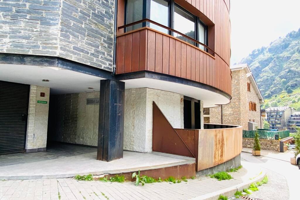 Apartament Mikka Devesa Incles Zewnętrze zdjęcie