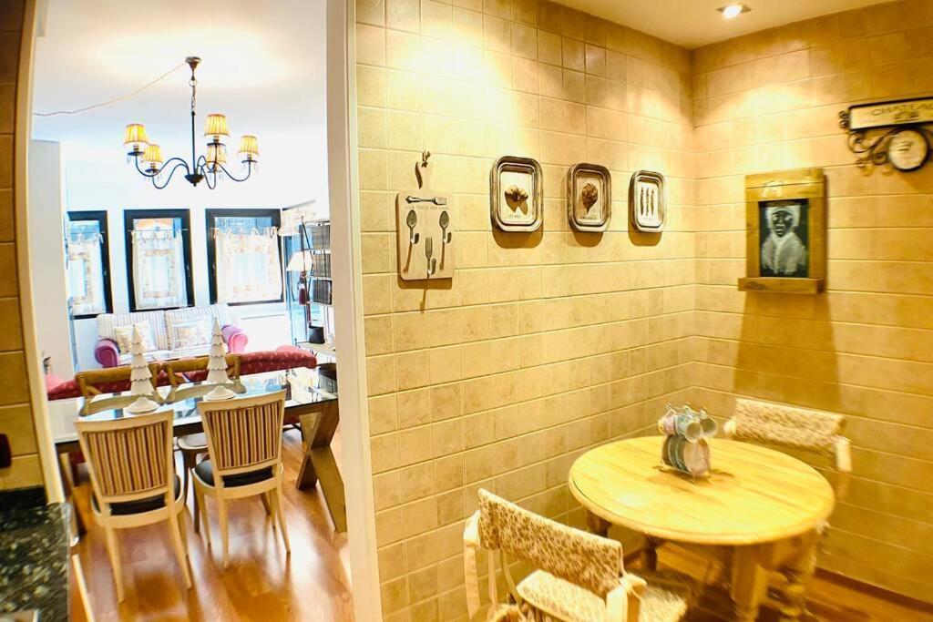 Apartament Mikka Devesa Incles Zewnętrze zdjęcie